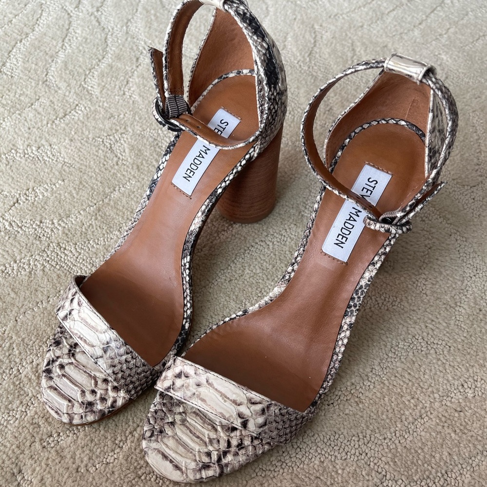 STEVE MADDEN SARA Heels